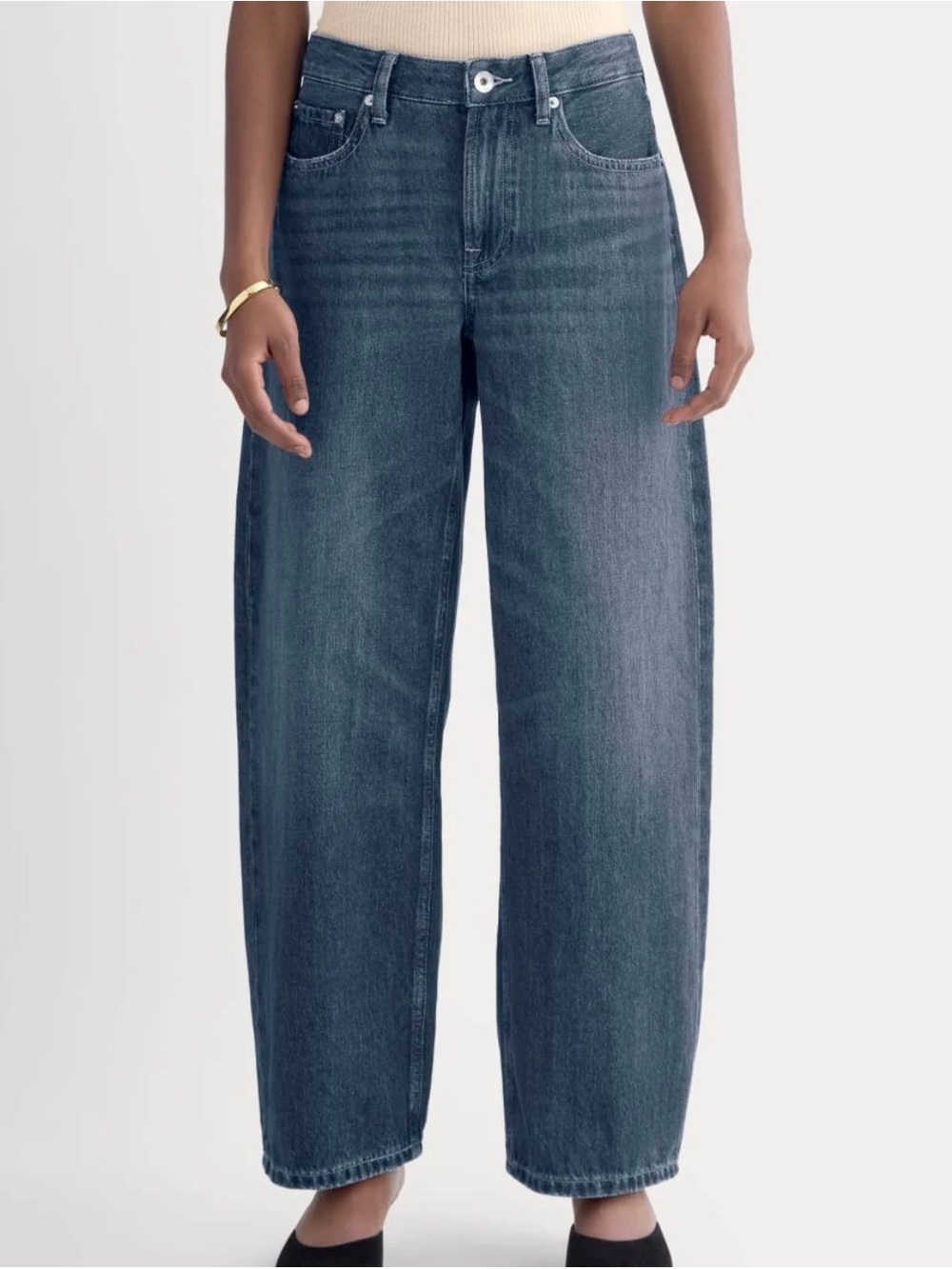 Everlane The Loose Curve Mid Rise Baggy Jean in Medium Wash Size 25R. NWT